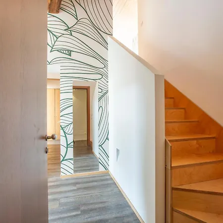 Cozy Three-room In The Heart Of Como, 100 Meters From The Апартаменты Комо